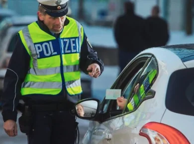 Elveszett német forgalmi engedély-rendőrségi ellenőrzés